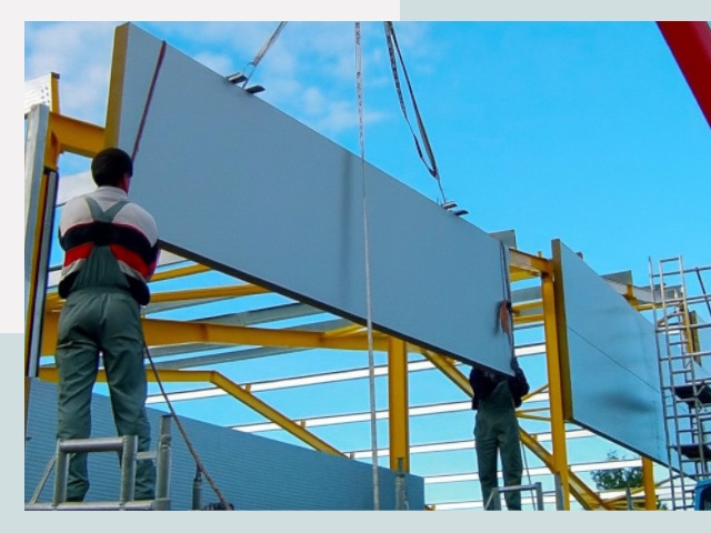 Монтаж сэндвич-панелей в Костроме от 613 руб.